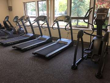 6: fitnessCenter