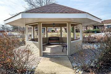 11: gazebo-4
